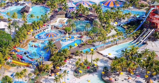 Os melhores resorts de luxo em Olímpia, São Paulo, para férias inesquecíveis com acesso a parques aquáticos, spas, gastronomia refinada!